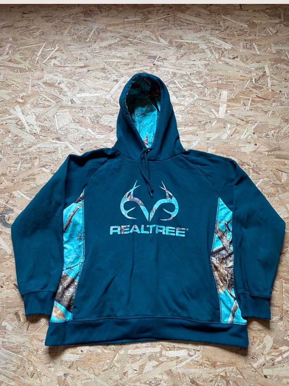 Realtree Men's Teal Hooded Sweatshirt with Camouflage Accents